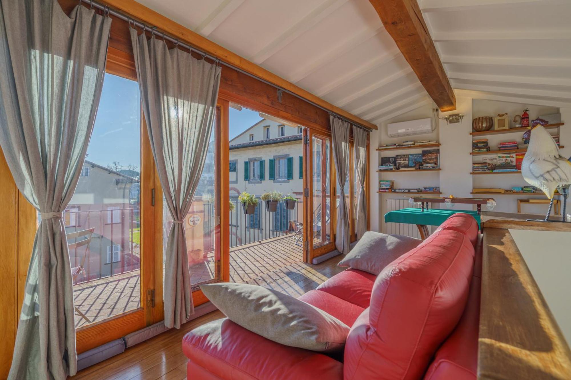 Terrazza Coccode' Spazioso Con Vista Mozzafiato! Лука Екстериор снимка